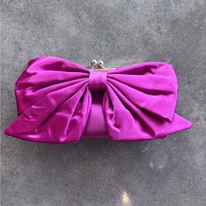 Laundry satin Elegant Pink Bow Clutch
